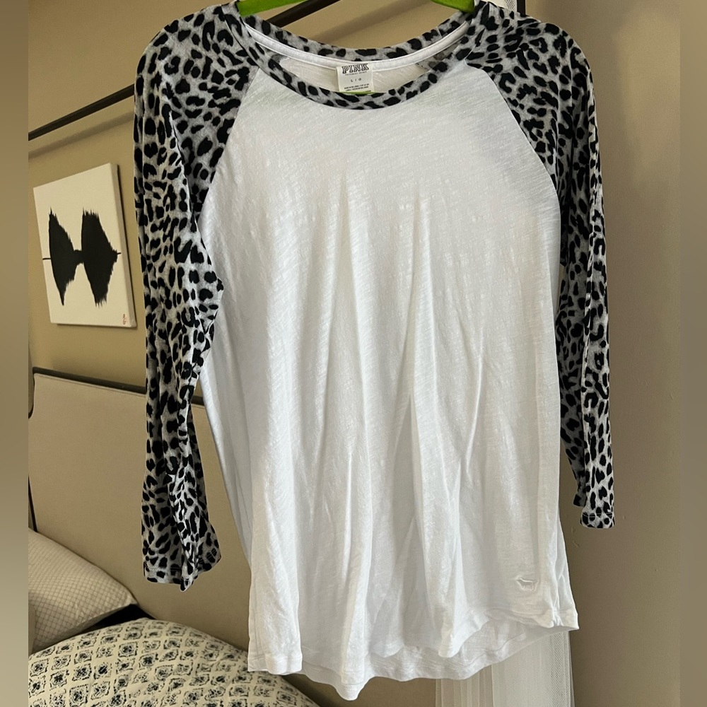 Victoria’s Secret PINK 3/4 length sleeve T-shirt